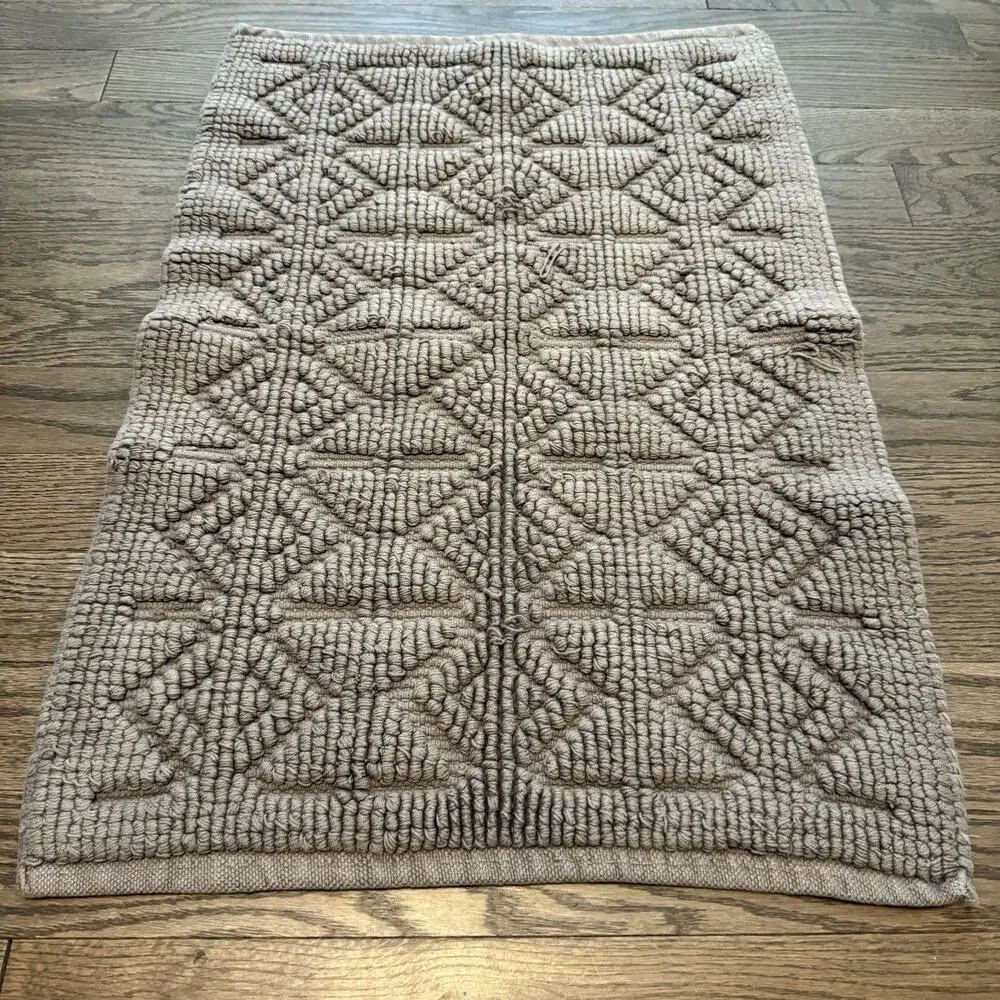 Coyuchi Mosaic Canyon Organic Bath‎ Rug 24x36 Geometric Boho Aztec Pattern